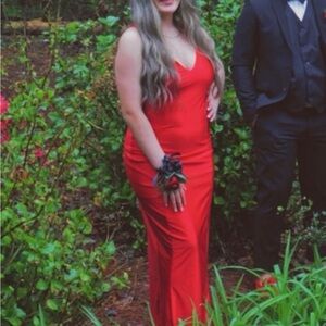 Red Bodycon Maxi Dress with V-neck for Prom